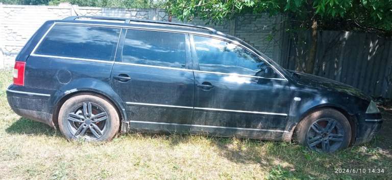 Продаем volkswagen passat b5+ универсал турбо дизель 2001 года выпуска. Пробит поддон. Ремонту подлежит. По вопросам звонить:
+79493683672 Ирина
+79493597635 Шамиль - фотография - 2