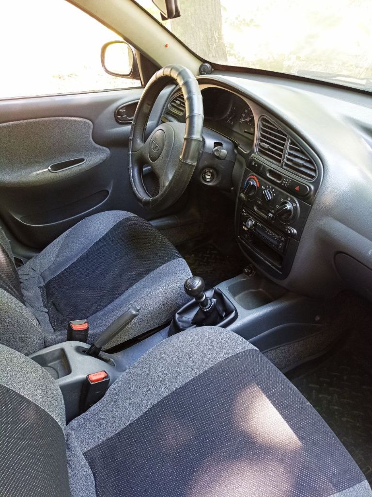 Daewoo lanos 2006 год. 1,5 поляк. Пробег 250000.
Автомобиль хорошо ухожен. Установлено гбо. Вложений не требует. Сел и поехал. Состояние авто соответствует фото. Продажа по причине покупки нового авто в семье. Территориально авто находится в г. Донецк.
Цена: 360 т. Р.
79494601953 - Юрий - фотография - 8