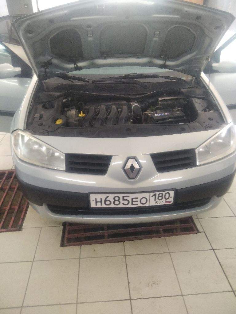 Продам или обменяю меган 2004 года автомат 1.6 цена 570000 торг+79497253442 - фотография - 24