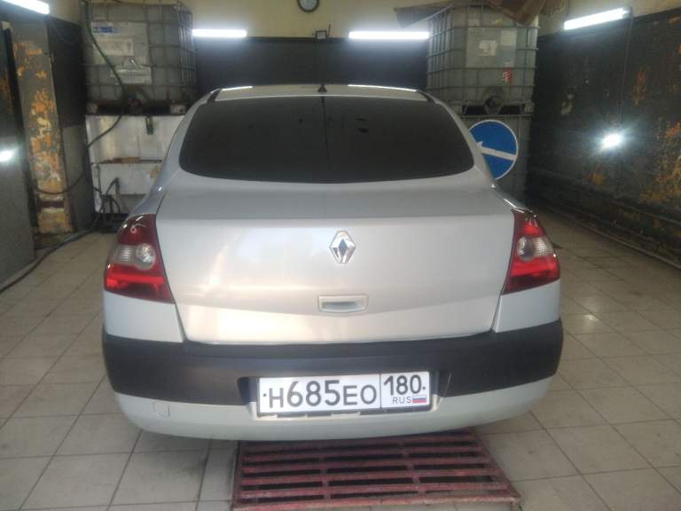 Продам или обменяю меган 2004 года автомат 1.6 цена 570000 торг+79497253442 - фотография - 17