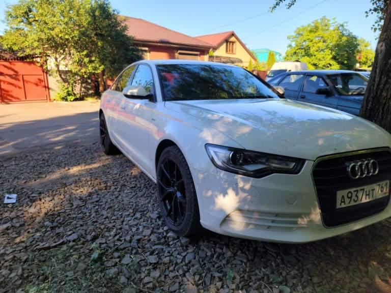 Продам audi a6 с7, 2.0 tfsi, была в 2 семьях. Авто в эксплуатации с 2014 года!

Вовремя всегда обсуживалась, сделали stage 1 едет бодрее базовой версии, без увеличения расхода.

Максимальная комплектация. Салон в шикарном состоянии, все кнопки, все функции работают, музыка просто шикарная. Ржавчины нет. 2 ключа. Бортовой компьютер, bluetooth штатный, ориг птс, зимняя резина, родные ковры, родное любовое, даже родной аккумулятор.

Двигатель после полного капитального ремонта, масло свежее 2000км. , все наряды по обслуживанию есть.

Гаражное хранение. Вложений не требует.

Торг у капота.

Tg: @vladmaib

+7 949 476 32 72, Юрий - фотография - 1