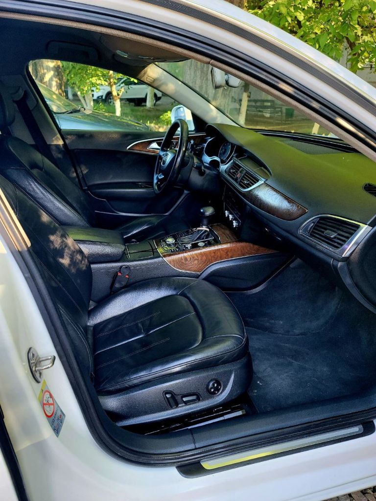 Продам audi a6 с7, 2.0 tfsi, была в 2 семьях. Авто в эксплуатации с 2014 года!

Вовремя всегда обсуживалась, сделали stage 1 едет бодрее базовой версии, без увеличения расхода.

Максимальная комплектация. Салон в шикарном состоянии, все кнопки, все функции работают, музыка просто шикарная. Ржавчины нет. 2 ключа. Бортовой компьютер, bluetooth штатный, ориг птс, зимняя резина, родные ковры, родное любовое, даже родной аккумулятор.

Двигатель после полного капитального ремонта, масло свежее 2000км. , все наряды по обслуживанию есть.

Гаражное хранение. Вложений не требует.

Торг у капота.

Tg: @vladmaib

+7 949 476 32 72, Юрий - фотография - 5