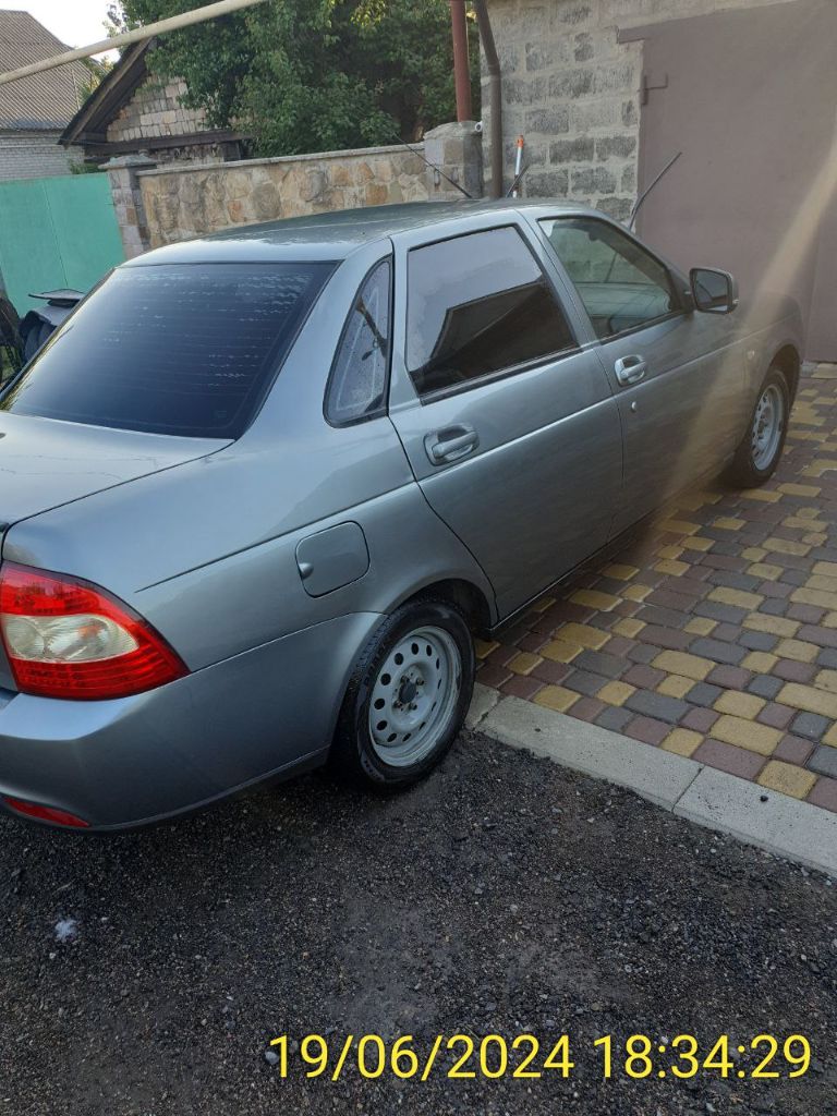 Продам лада приора 217030 vin:xta21703090207496
Год 2009 1.6 mt (98 л. С. ) 16кл.
После кап ремонта двигателя 30 тыс. Км.
Ходовая проверена,
Электрика вся работает.
Кондиционер работает,
Эл. Стекло подъёмники все.
Подогрев передних сидений.
Подогрев зеркал.
Датчики заднего хода.
Камера заднего вида
Фары ( светодиодные лампы).
Свет отличный.
Музыка.
Кузов в хорошем состоянии.
Днище обработано.
Резина лето 80% r14.
Зима 90%
Цена 400т. Р.
Телефон: +7949504789 леонид.
Г. Макеевка. - фотография - 6