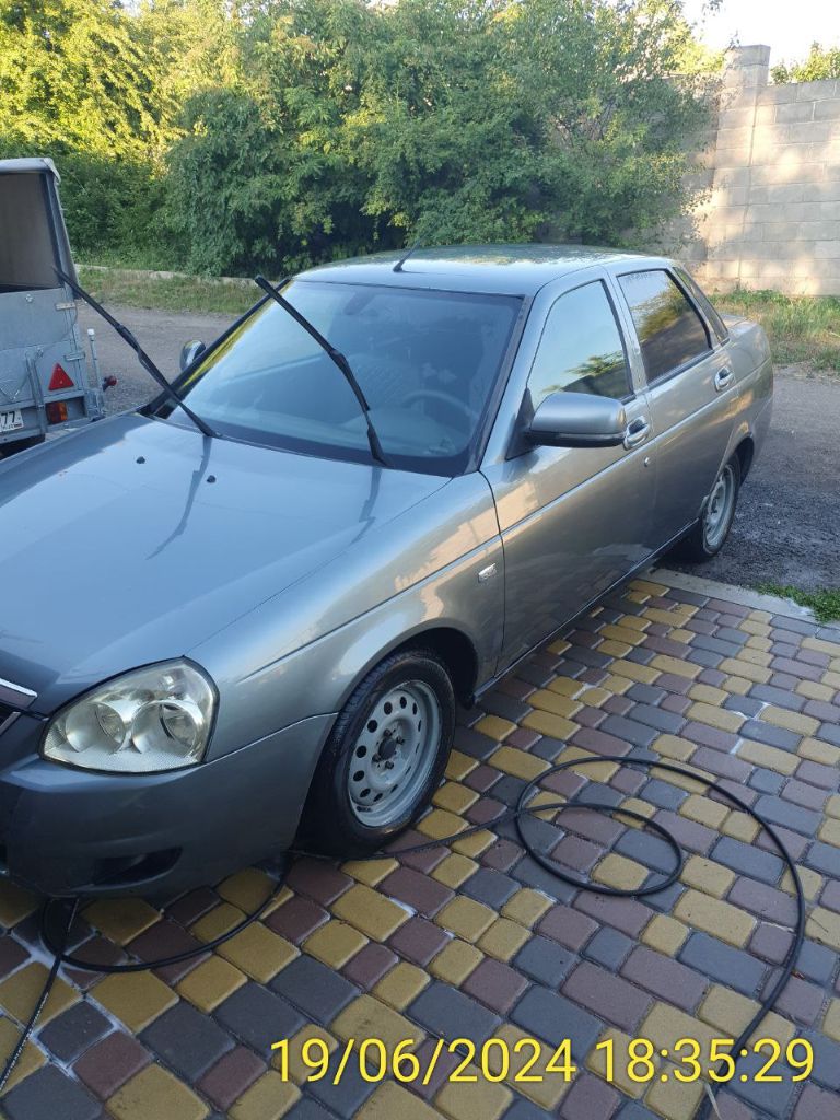 Продам лада приора 217030 vin:xta21703090207496
Год 2009 1.6 mt (98 л. С. ) 16кл.
После кап ремонта двигателя 30 тыс. Км.
Ходовая проверена,
Электрика вся работает.
Кондиционер работает,
Эл. Стекло подъёмники все.
Подогрев передних сидений.
Подогрев зеркал.
Датчики заднего хода.
Камера заднего вида
Фары ( светодиодные лампы).
Свет отличный.
Музыка.
Кузов в хорошем состоянии.
Днище обработано.
Резина лето 80% r14.
Зима 90%
Цена 400т. Р.
Телефон: +7949504789 леонид.
Г. Макеевка. - фотография - 11