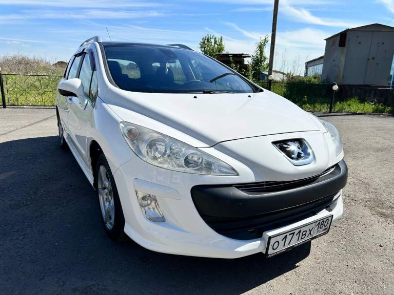 ❗Продам peugeot 308 sw❗
✅Город: шахтёрск
✅2011 Год выпуска
✅Мотор 1.6 (120 л. С. ) не дымит, не троит работает ровно
✅Кпп: автомат
✅Пробег - 203.000 родного 100%
✅Комплектация: двухзонный климат-контроль, подогрев передних сидений, датчик света, датчик дождя, abs, 4 электро стеклоподъёмника, электро регулировка и обогрев зеркал, обогрев переднего и заднего стекла, панорамная крыша, имеется 2 родных ключа
✅Техническая часть авто полностью в рабочем состоянии, мотор и коробка работают отлично, по ходовой части ничего не гремит и не стучит. Электрогидроусилитель работает четко.
✅Автомобиль находился у одного хозяина с 2011 года, я являюсь вторым
✅Все vin номера видно отлично.
Цена: 900.000 руб. (торг исключительно возле капота)
Обращаться по номеру телефона +79493844577 - фотография - 1