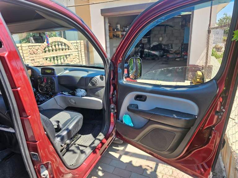 Fiat doblo panorama
Год: 2013
Пробег: 230 000
Механика
Двигатель 1.4
Кондиционер, электрозеркала с подогревом, электро стеклоподъемники,
Автомобиль в отличном  состоянии, своевременно обслуживался.
Готов сейчас в москву, питер или китай
Собственник по птс
Осмотр в мариуполе по договорённости.
Цена 780 000₽
📞Телефон
+79185364746
+79495051593
Торг уместен - фотография - 5