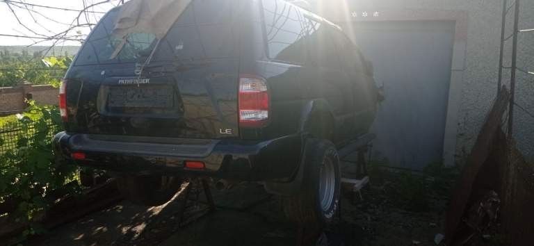 Продам nissan pathfinder r 50 2003г. В.
Platinum, рестайлинг комплектация самая максимальная. Мотор 3.5 l.
После дтп. Запчасти для ремонта есть. Могу отдельно продать двигатель/агрегаты. Цена договорная.
+79495240709 - фотография - 2