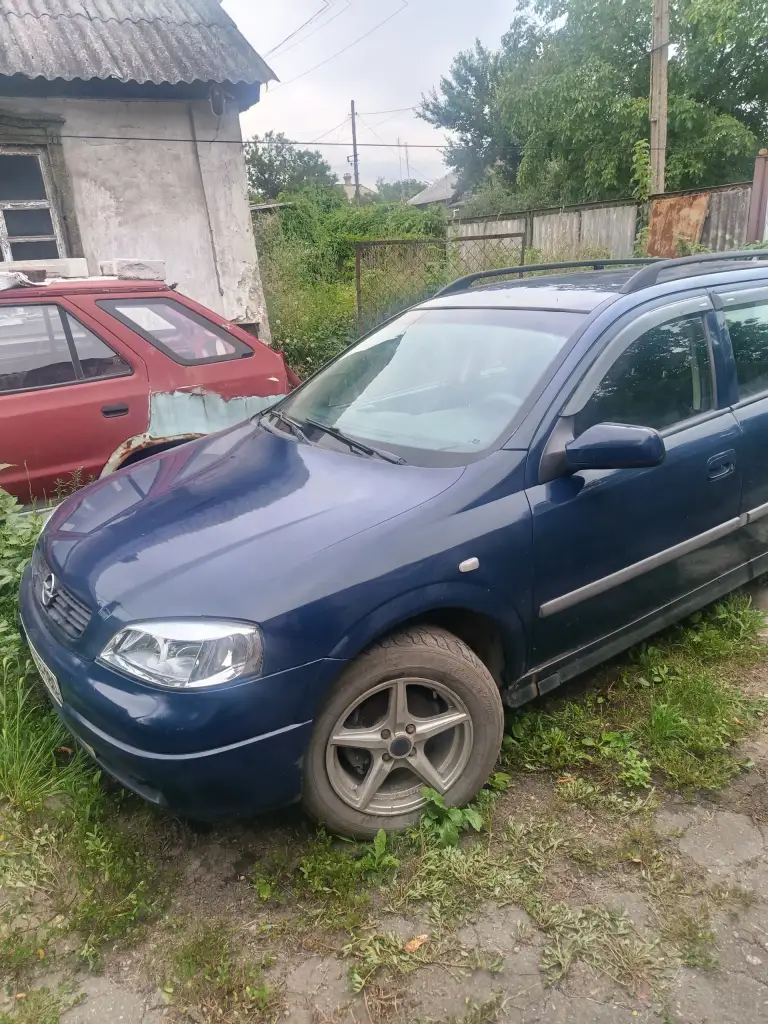 Продам опель астра, 1,6 а кузове универсал, цена 300р, тел +79493416562 - фотография - 10