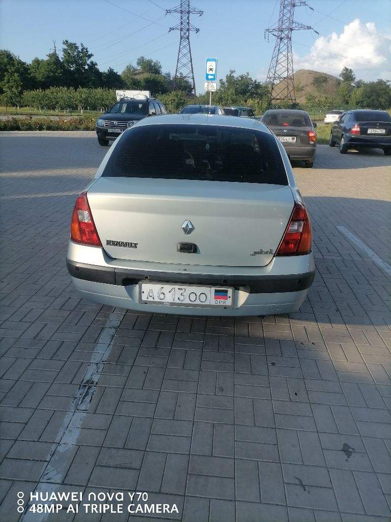 Продам симбол 2002,нормал ное, 320000+79495202953,гбо4,парктроник, пробег 350,менялся клапан, ремни расходники все, стеклоподъемники, кондиционер, сигнализация, центральный замок - фотография - 2