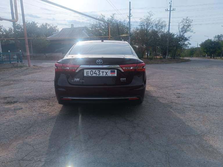 Продам toyota avalon 2.5 гибрид, 2017 год. Зимняя резина, 58 км. Пробега, оригинальный. 2 850 000 рублей
+79493043553 Телеграм
+79612710562 Whatsapp - фотография - 5
