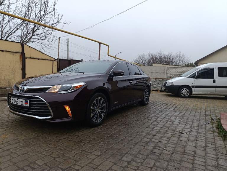 Продам toyota avalon 2.5 гибрид, 2017 год. Зимняя резина, 58 км. Пробега, оригинальный. 2 850 000 рублей
+79493043553 Телеграм
+79612710562 Whatsapp - фотография - 16