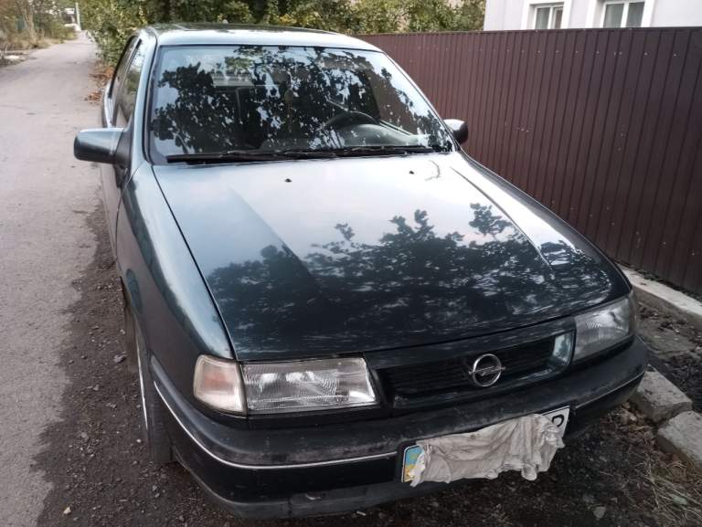 Продам срочно цена 150т, р, опель вектра а 95 г, в, 1.7 тди, авто в хорошем состоянии, оформление на 5 лет, вопросы по телефону. +7-949-721-41-26. - фотография - 1