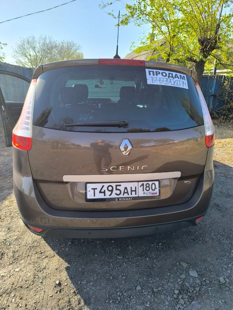 Продам авто в отличном состоянии, renault scenic 2009 год выпуска, объём двигателя 1,4 турбо tce. Коробка механика. Автомобиль на местном учёте, продажа от хозяина !
Вложений никаких не требует, по технической части 5+, салон ухоженный, двигатель и коробка без нареканий
Кузов без рыжиков и гнилья. Осмотр авто г. Торез. Цена 1 000 000 руб. Все вопросы по тел:+7949390-60-74 - фотография - 7
