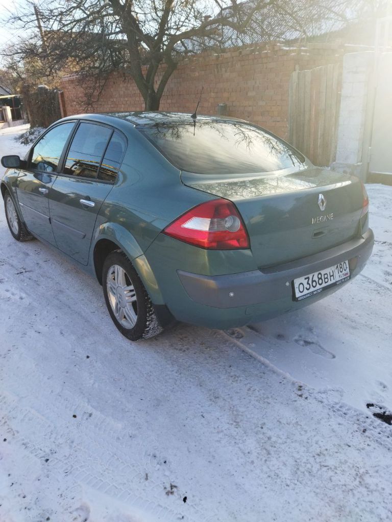 Продам авто рено меган.2005 акпп 2.0 отличное состояние.650 т. Р торг у капота. +7 949 713-66-54 юрий донецк куйбышевский район. - фотография - 3