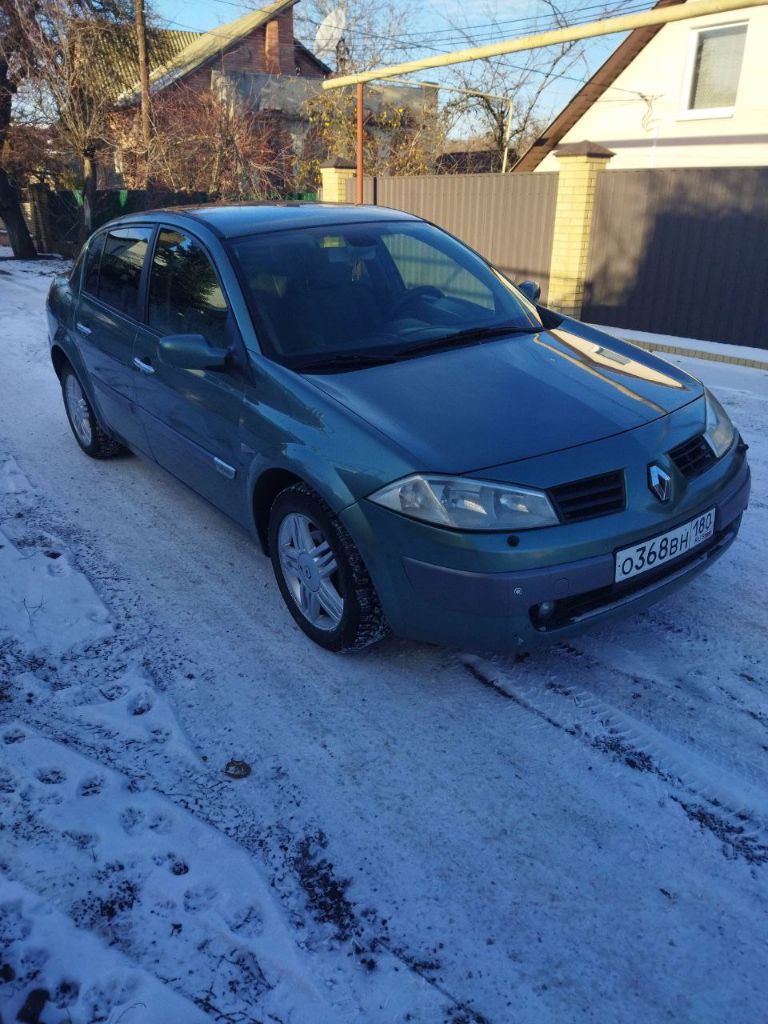 Продам авто рено меган.2005 акпп 2.0 отличное состояние.650 т. Р торг у капота. +7 949 713-66-54 юрий донецк куйбышевский район. - фотография - 4