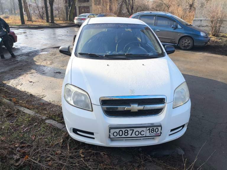 Продам chevrolet aveo t250 корейской сборки 2008 г. В с мотором 1.4 101 л. С.
В технически отличном состоянии.
Кондиционер, гур, новая зимняя резина на 15 литых дисках, андроид-магнитола, задние парктроники.
Двс и кпп- без нареканий.
Увеличен клиренс авто.
Есть небольшие нюансы по лкп.
Продажа по дкп.
Я хозяин, могу присутствовать в мрэо.
Больше информации по телефону
+7 949 732 41 21 (На этом номере телеграмм).
Цена 550.000.
Осмотр макеевка, даки - фотография - 1