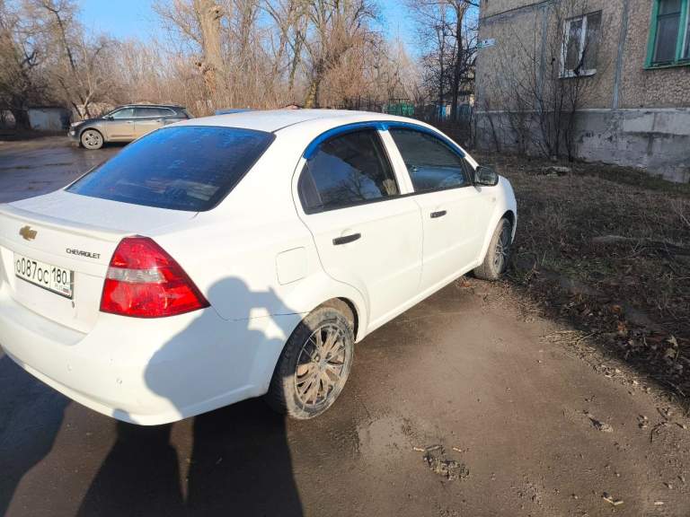Продам chevrolet aveo t250 корейской сборки 2008 г. В с мотором 1.4 101 л. С.
В технически отличном состоянии.
Кондиционер, гур, новая зимняя резина на 15 литых дисках, андроид-магнитола, задние парктроники.
Двс и кпп- без нареканий.
Увеличен клиренс авто.
Есть небольшие нюансы по лкп.
Продажа по дкп.
Я хозяин, могу присутствовать в мрэо.
Больше информации по телефону
+7 949 732 41 21 (На этом номере телеграмм).
Цена 550.000.
Осмотр макеевка, даки - фотография - 2