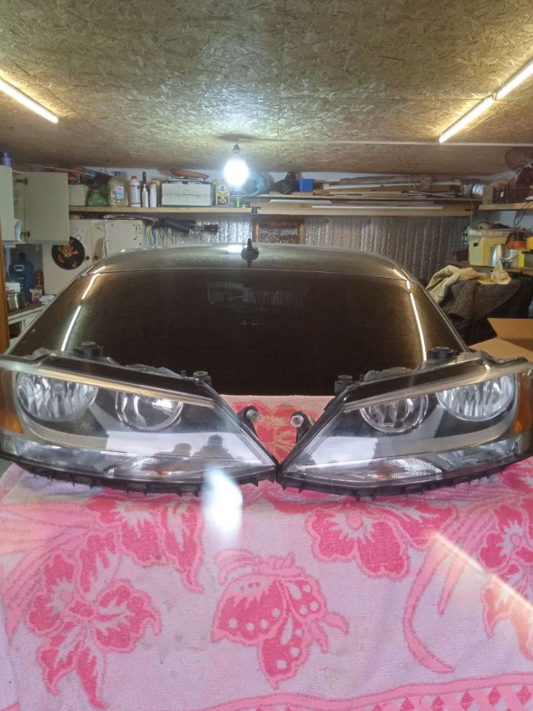 Продажа фар. Фольцваген джетта 6 цена 25000р. Тел. +79494616288. - фотография - 3
