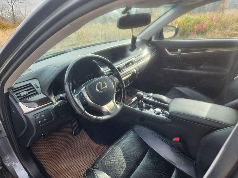 Продам лексус gs 350, полный привод, 2012 г. В.
Ухоженные авто в богатой комплектации с двойными стёклами, генеральской панелью и шторками для задних пассажиров, музыка марк левенсон, ломающимися спинками сидений, хорошая оптика, отличная резина зима и лето и много чего не перечислить. ...
Новый владелец будет доволен - фотография - 4