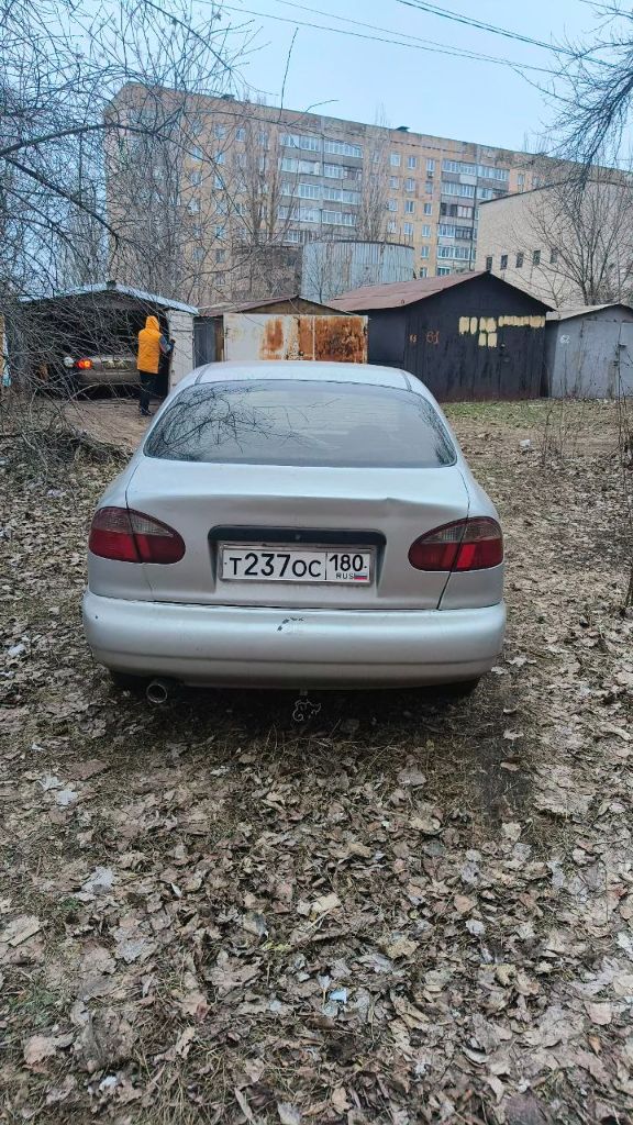 Продам daewoo lanos 1.5 корея. 1998г.
Учет рф. Фото еще сделаны до.
Пробег 377000
Газ/бензин
Газ вписан
Есть моменты по кузову, не гнилой!
Варилось дно, полностью обрабатывалась машина.
Эл. Стеклоподъёмники спереди
Диодные туманки (сняты пока чтобы стать на учёт, отдам с машиной)
Линзованные лампочки также отдам с ним
Резина зима/лето отъездила по 1 сезону каждая
Цена: 250.000
+79493681396
Осмотр г. Донецк. Киевский район - фотография - 2