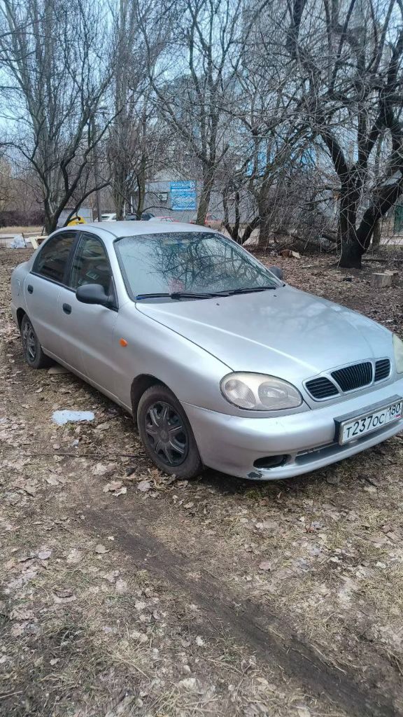 Продам daewoo lanos 1.5 корея. 1998г.
Учет рф. Фото еще сделаны до.
Пробег 377000
Газ/бензин
Газ вписан
Есть моменты по кузову, не гнилой!
Варилось дно, полностью обрабатывалась машина.
Эл. Стеклоподъёмники спереди
Диодные туманки (сняты пока чтобы стать на учёт, отдам с машиной)
Линзованные лампочки также отдам с ним
Резина зима/лето отъездила по 1 сезону каждая
Цена: 250.000
+79493681396
Осмотр г. Донецк. Киевский район - фотография - 1