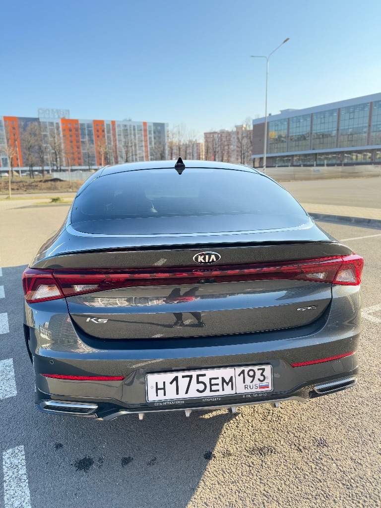 Доброго дня.
Продаю любимейшую машину.
🔻 Пробег: 46 500.
📍 Находится в краснодаре.
🔻 Комплектация - джитилайн +
Каждые 7000 км - то (обслуживание у официального дилера), машина 2 раза покрыта керамикой. На гарантии до августа 2025.
Ухаживается на все 100%.
В комплекте - зимняя резина, 18 колеса (покупала за 80 000), отдам вам.
😍 Забирайте в хорошие руки, любите и радуйтесь!
💵 3 950 000
——————————
📲 8-909-449-68-17 Алина
📲 8-949-319-99-43 Вадим

Ссылка на объявление:

Https://auto. Ru/cars/used/sale/kia/k5/1126769054-887ab66f/ - фотография - 1