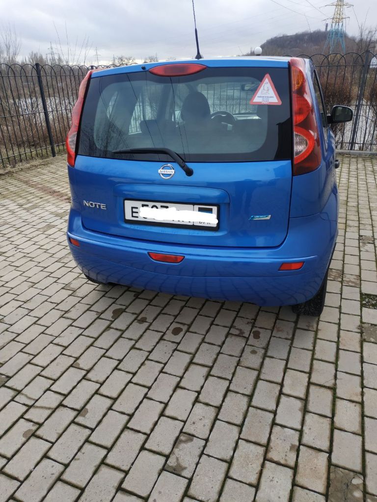 Продам автомобиль nissan note 2010 года, в хорошем состоянии, 237000 пробег родной, ходовая вся замена, кондиционер, передние электростеклоподъёмники, подогрев зеркал и сидений, в комплекте летняя резина на дисках, цена 650000 рублей. Документы в порядке, один собственник. Обращайтесь по телефону +79493602361 наталья. - фотография - 4