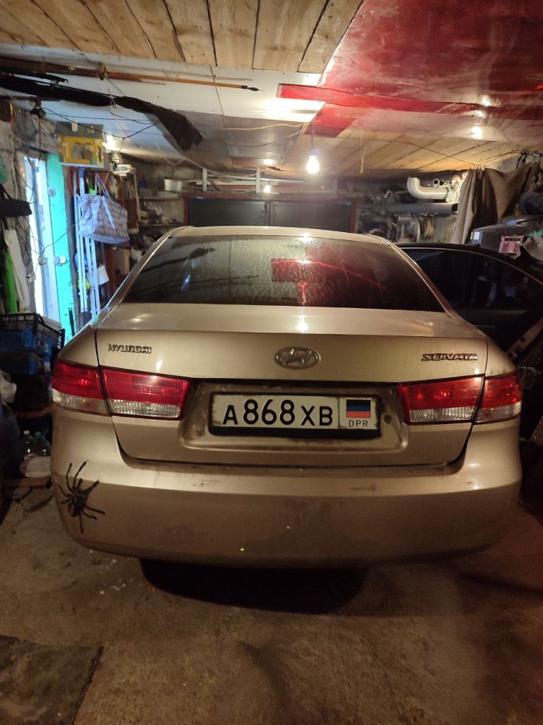 Hyundai sonata 2007г. После дтп. Цена 300 000р.
+7949 322 13 24 - фотография - 2