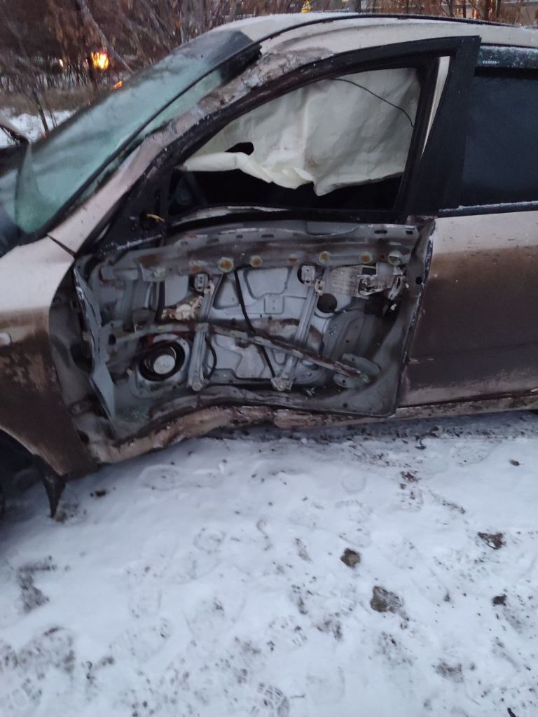 Hyundai sonata 2007г. После дтп. Цена 300 000р.
+7949 322 13 24 - фотография - 3