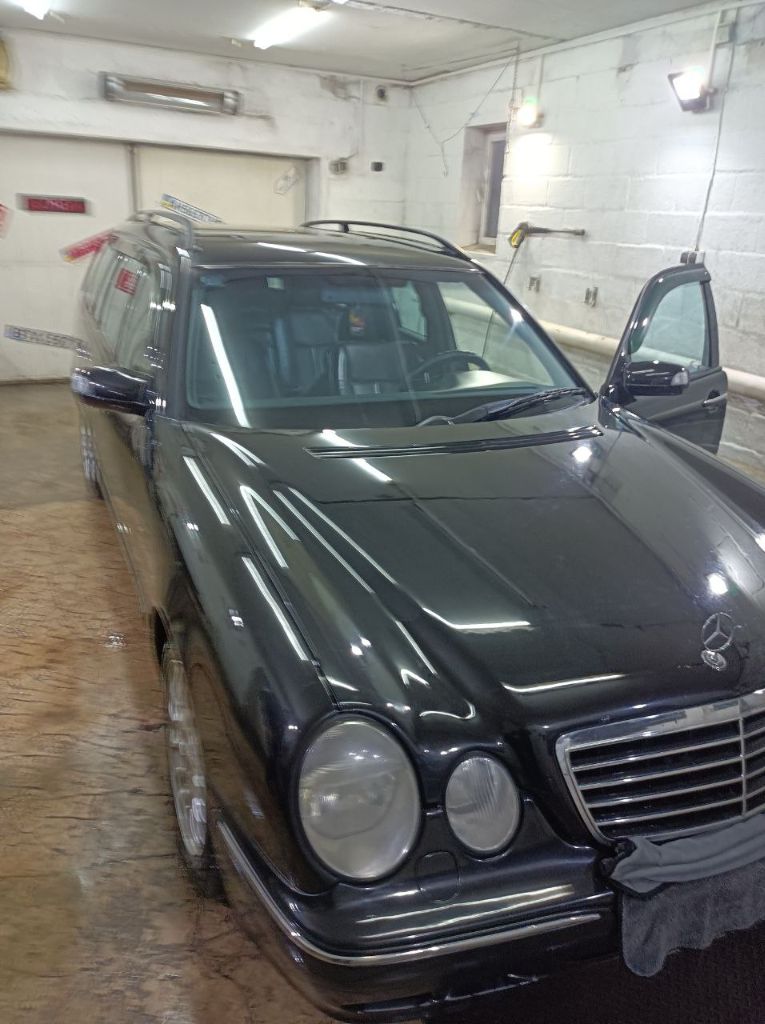 Mercedes-benz e-class (w210) , 2002 год 3,2 дизель автомат, пробег 290000 км. Автомобиль ухожен, обслуживался вовремя.900000 ₽ торг. +7 (949) 346-15-50. Виктор - фотография - 5