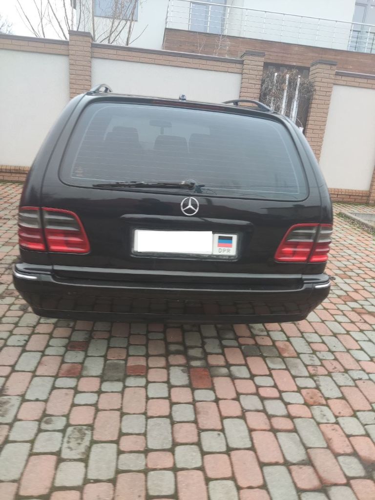 Mercedes-benz e-class (w210) , 2002 год 3,2 дизель автомат, пробег 290000 км. Автомобиль ухожен, обслуживался вовремя.900000 ₽ торг. +7 (949) 346-15-50. Виктор - фотография - 7