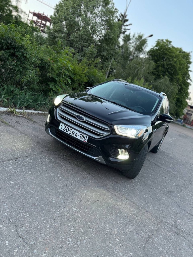 Продаем семейный автомобиль ford escape(kuga) 2018г. 2.0 акпп (245л) первые и единственные владельцы по рф, машина в достойном состояние и не требует вложений, обслуживаю всегда вовремя, замена масла каждые семь тысяч (motorcraft 5w30) двигатель очень приятный, на мой взгляд лучший в линейке, едет более чем как для паркетника, динамика и управление восхищает. По кузову без намека на рыжики. Салон не затертый. Полная комплектация, есть все для комфортной езды :климат, круиз контроль, помощь парковки, память сидений, подогрев рулят сидений, дистанционный запуск, carplay, хорошая акустика, люк и панорамная крыша, большой багажник(задние сидения ложатся вровень, можно двоем за ночевать ), датчик открывания багажника ногой, датчик дождя и света и многое другое. Если что то забыл, спрашивайте !
2.195000Р
Макеевка +79493411741 - фотография - 2