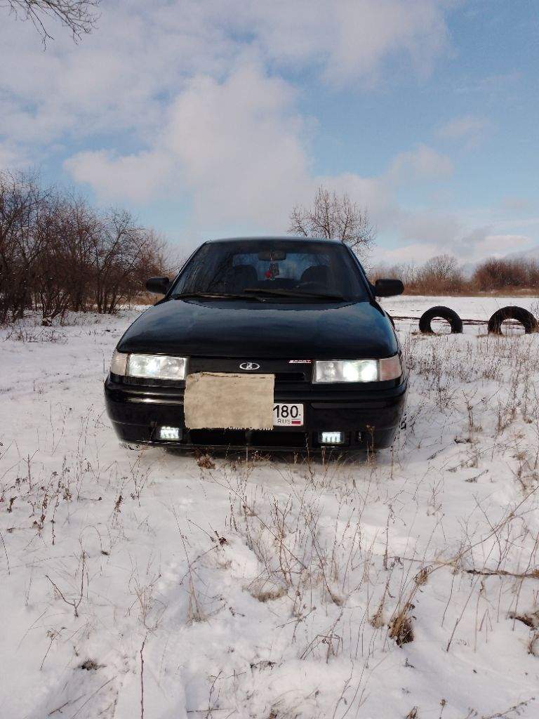 Продам ваз 2110 2005г. В.1.6 16 кл. 124 мотор, газ евро 4.авто после кап ремонта, 2 комплекта резины на дисках зима-лето, ходовая перебраная, новая коробка передач, радиатор, патрубки, все расходники заменены. Цена 400т. Торг. Нт+79495239577 - фотография - 1