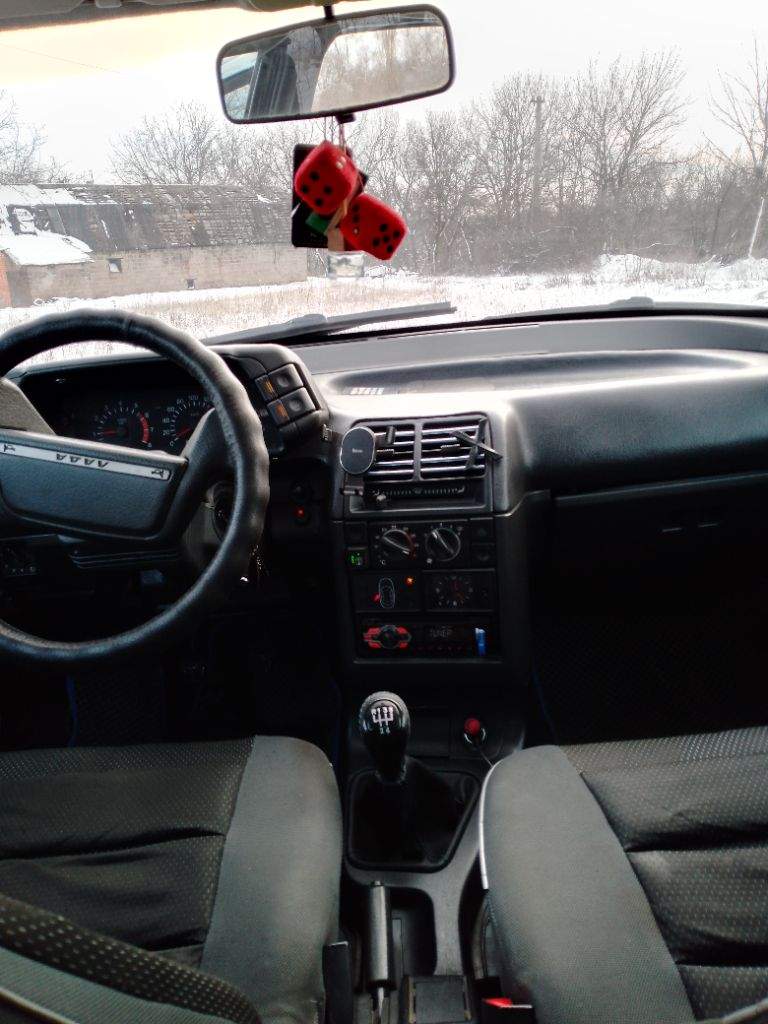 Продам ваз 2110 2005г. В.1.6 16 кл. 124 мотор, газ евро 4.авто после кап ремонта, 2 комплекта резины на дисках зима-лето, ходовая перебраная, новая коробка передач, радиатор, патрубки, все расходники заменены. Цена 400т. Торг. Нт+79495239577 - фотография - 8