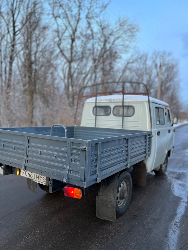 Уаз фермер
Автомобиль в хорошем состояние, полный привод работает раздвижка понижайка, печка греет, масло не где не течет, двигатель не дымит, работает ровно. Резина хорошая, свет повороты фары все работает все светит! Документы в полном порядке номера кузова рамы и так далее все читается! Автомобиль доедет хоть на луну, и будет там ездить!
Стоят мосты спайсера. Донецк
Цена:530т. Рублей
+7 (949) 592-20-24
+7 (949) 822-53-26 - фотография - 3