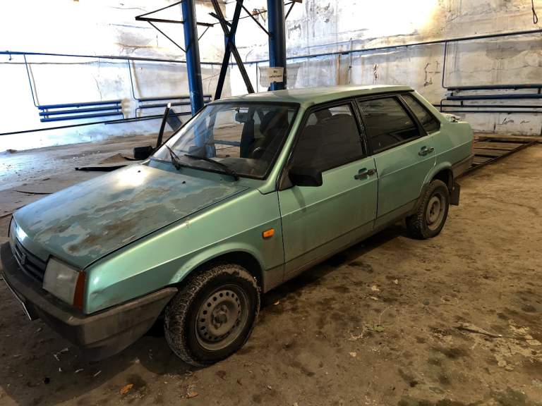 Продам ваз 21099 2007 г. В. Пробег 129000 км, были заменены детали :(кпп, радиатор, печка, стойки, подшипники задние, глушитель, ромашки, сален блоки, аккумулятор. Фары ) расскажу по телефону, есть вопросы по кузову +79495070118 - фотография - 20