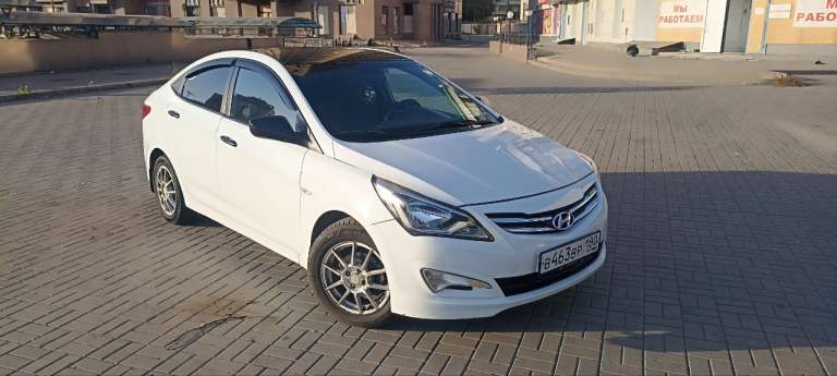 Продам hyundai solaris 2014 года. Мотор 1.6, коробка механика 6-тиступка, камера заднего вида. Машина обслужена. Мотор масла не расходует, заменена рулевая рейка(болезнь данных машин), тормозную систему обслужил с заменой направляющих, мотор обслужен. С документами полный порядок, я хозяин. Остальные вопросы по телефону или в лс. Цена 830 000 руб торг при осмотре. Цена до конца февраля.
Осмотр донецк
+79498332745
+79493359141 - фотография - 1