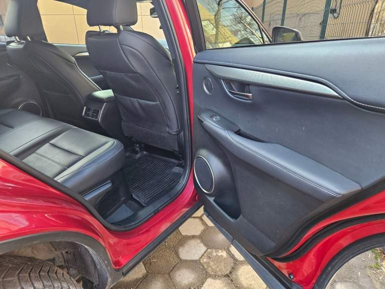 Продам lexus nx 300 f-sport 2019г. В. Двигатель 2,0turbo(238л. С. ) пробег 72000км. Состояние отличное. Максимальная комплектация. Резина зима+лето. Цена 3600000руб. - фотография - 15