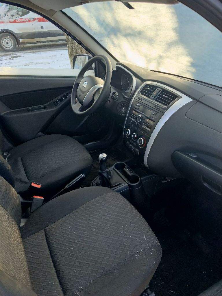 Продам datsun on-do 2018г полный аналог лада гранты только лучше и качественнее сделанный. В хорошей комплектации подогрев сидений 4стеклоподъёмника обогрев лобового стекла круиз контроль кондиционер мультиключ и другое. В отличном состоянии не бит и не крашен все родное. Ржавчины тоже нет. Двигатель ходовая на 5 баллов. Один хозяин родной птс. Вложений не требует. Пишите звоните 89608707600 вайцап телеграм есть 750т. Р свердловск. - фотография - 9