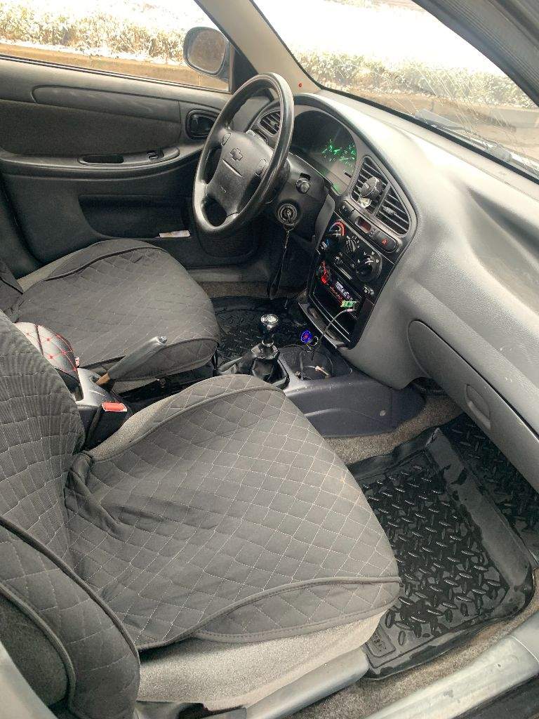 Продам chevrolet lanos 2008 года, комплектация sx кондиционер, передние эсп, гур. Объём 1.5, пробег 287000 км. Автомобиль на полном ходу. Нужно приложить руки к кузову. Цена 250000 торг. Находиться в донецке. Телефон +79493077088 - фотография - 5