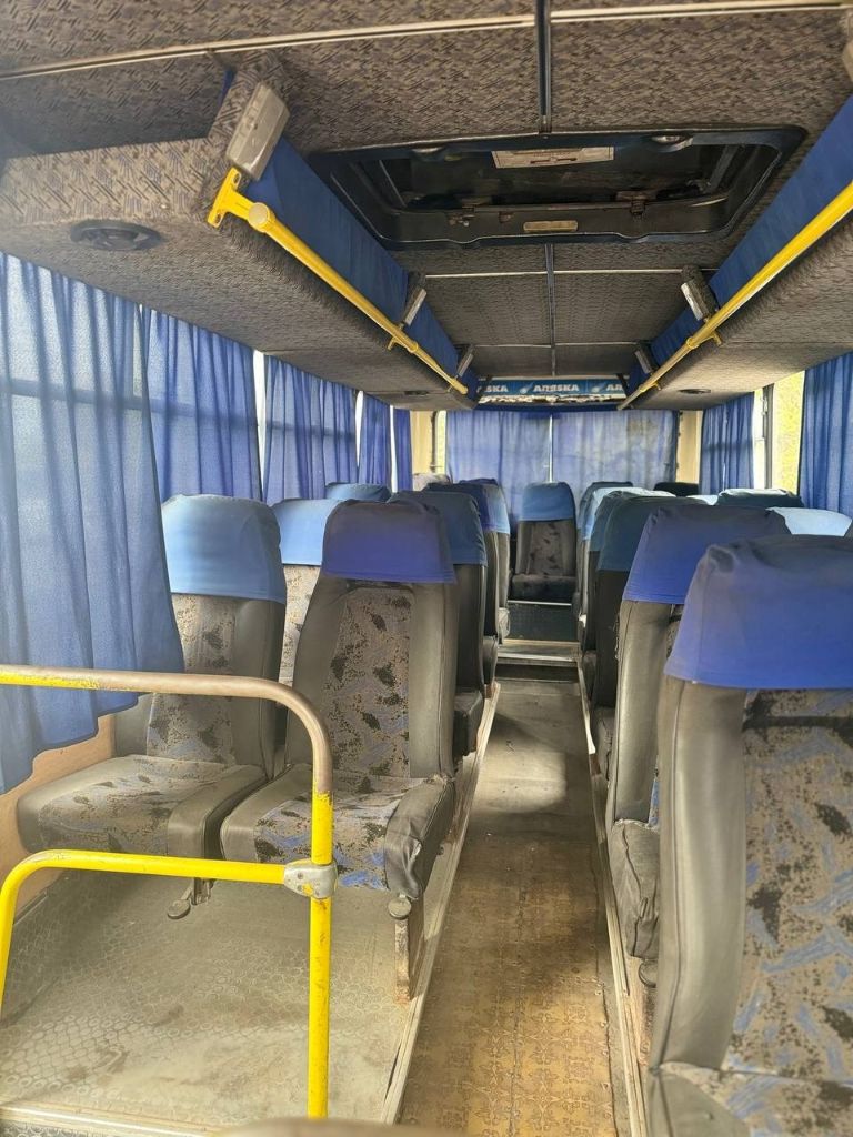 Помогите продать этот бизнес на колесах. Может у кого есть знакомые автобусники или разборщики.
Отдам за 150 000₽
В теории он на ходу. На новой резине.
Полное переоформление.
Своим ходом его пригнали в енакиево 150 км. В данный момент 3 месяца стоит скучает.
Рассмотрю варианты обмена на все! ! !
+79493258585
@Vadimzhigulev - фотография - 1