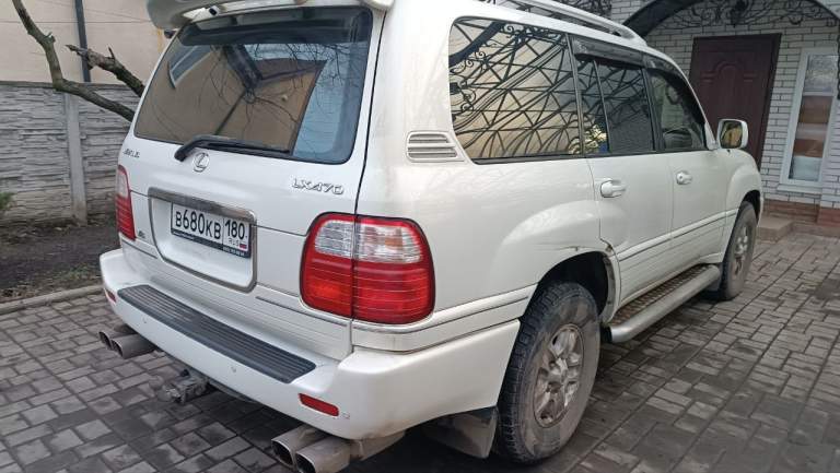 Продам lexus lx 470 2000г. В. Состояние хорошее. Цена 1.7 млн. Пробег 300тыс. Установлен газ. Покупался новым в автосалоне в г. Донецк. Тел. +7949 четыре три четыре 2349. Александр. - фотография - 5