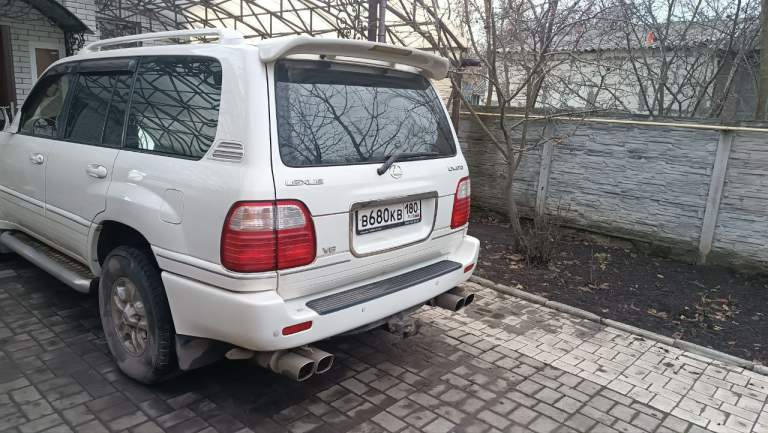 Продам lexus lx 470 2000г. В. Состояние хорошее. Цена 1.7 млн. Пробег 300тыс. Установлен газ. Покупался новым в автосалоне в г. Донецк. Тел. +7949 четыре три четыре 2349. Александр. - фотография - 16