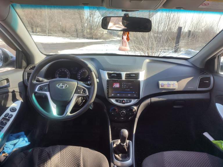 Продам
Hyundai accent 2012г.
Машина в хорошем состоянии
Кондиционер, ,abs,4 стеклоподъёмника, подогрев зеркал, заднего стекла
Лэд лампы и в фарах и в туманках
Двс 1,4 без нареканий, работает ровно, кпп механическая, включается четко не выбивает, не хрустит
Салон чистый, не прокуренный, не затертый
Стоит хорошая музыка
Машина на 180 регионе, местная, в дтп не участвовала
Пробег родной - 91000 км
Цена - 1100000₽ торг, только при осмотре
+7949-323-52-00
Если не дозвониться, есть вотсап, на этом же номере - фотография - 4