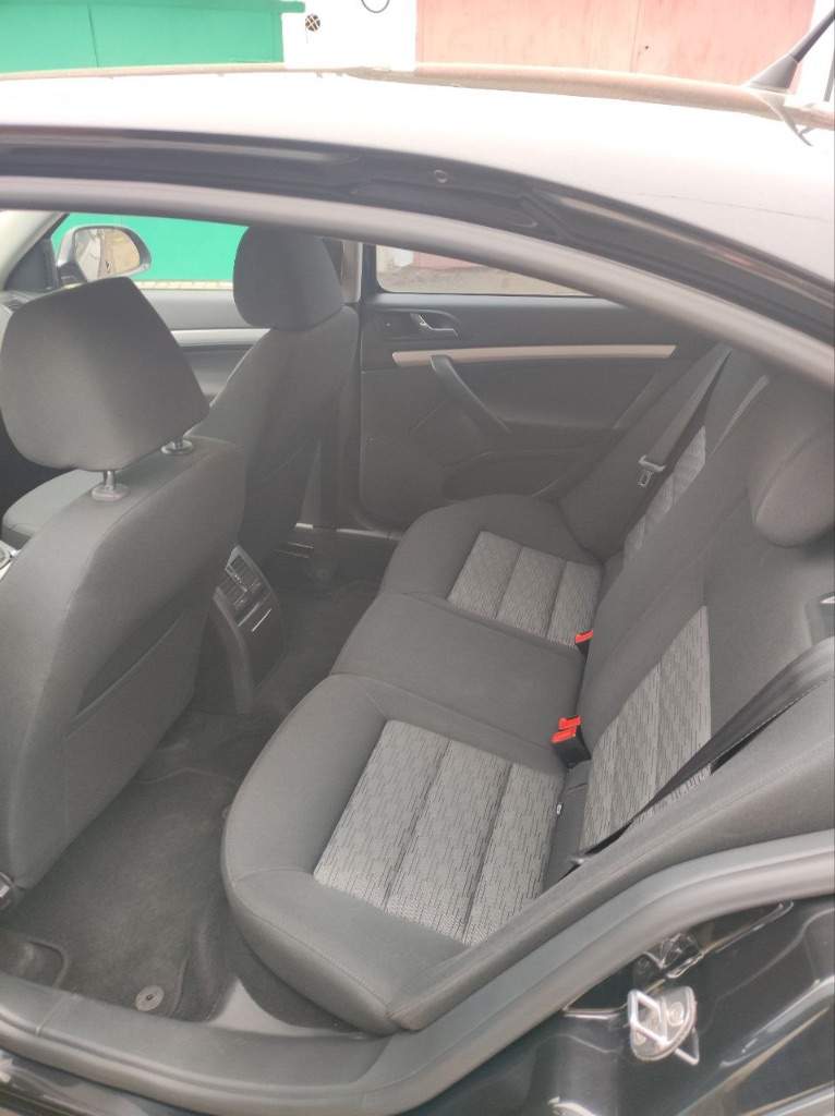 Skoda octavia a5❗
Год выпуска -2011 (рестайлинг)
Пробег - 69 тыс км
Двигатель -1.6 бензин, механическая коробка передач.
Мт
✅ Птс оригинал
✅ 1 Хозяин
✅ Без дтп
✅ Полностью заводской окрас
✅ Полностью заводское остекление
✅ 2 Ключа
Автомобиль в идеальном состоянии, двигатель, кпп, подвеска работают в штатном режиме без нареканий, кузов в идеальном состоянии ( оцинкован ), салон в состоянии нового, большой багажник, новая летняя резина с дисками, хорошая 2 х сторонняя сигнализация.

Цена 1 млн 250 тыс. Руб.
☎ +79494283497 - фотография - 2