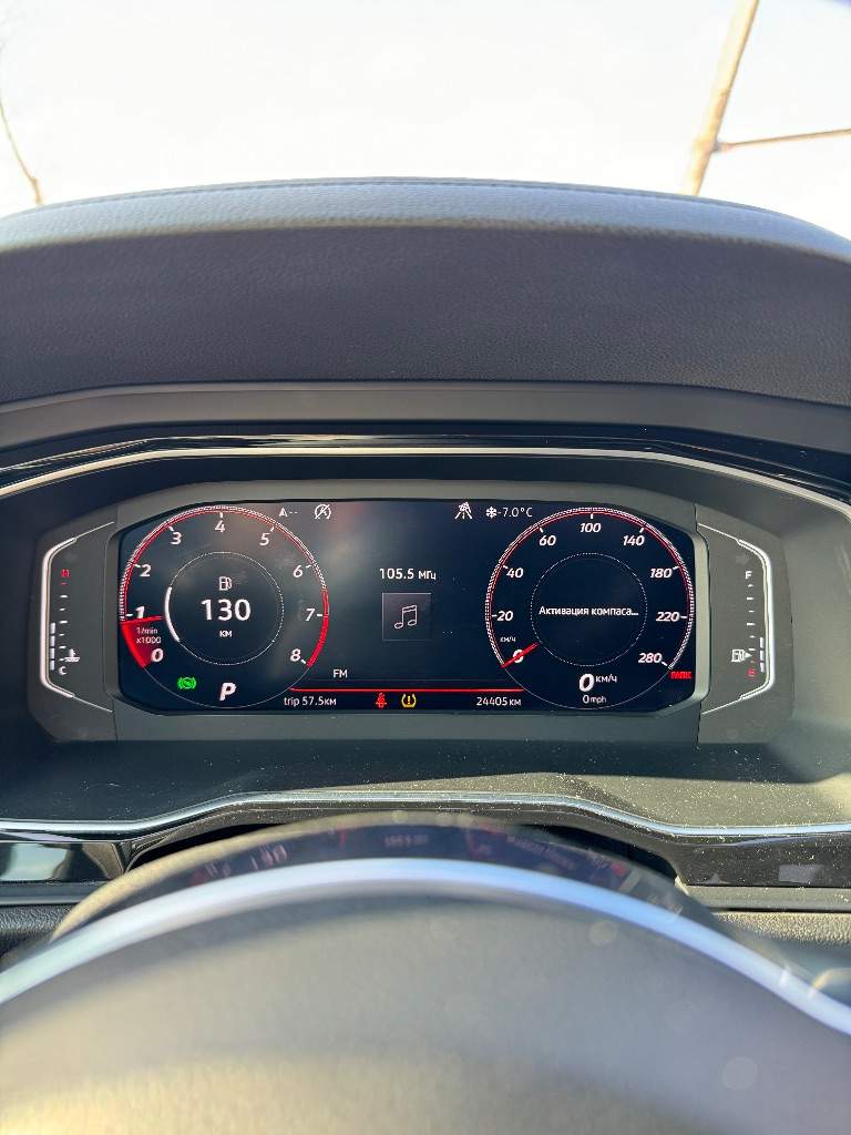 Продам volkswagen getta gli 🚀
Год выпуска:2019
Пробег:24.400км
Двигатель: 2.0т бензин

Автомобиль в родном окрасе! С родным пробегом!
Бесключевой доступ, старт/стоп, дистанционный запуск с ключа. Двух-зонный климат контроль подогрев и вентиляция сидений, электропривод сидений с автопамятью.
Слепые зоны, датчик света, датчик дождя.
Carplay, камера заднего вида, атмосферная подсветка салона, беспроводная зарядка.

Подушки безопасности на месте, все стекла родные.

Есть 2 комплект резины на дисках зима !
Цена:2 750.000 торг возле авто!
Тел:+7 949 310 2594 - фотография - 8