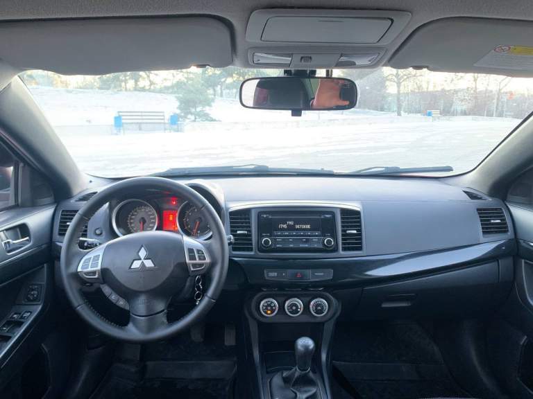 Mitsubishi lancer 10
2008Г.
2.0 Механика
Бензин/газ, газ италия!
Кузов весь в родном окрасе, за исключением 2-х деталий (косметика)
Техническая часть автомобиля идеал! Ничего не гремит и не стучит!
Мотор масло не расходует!
Салон авто в идеальном состоянии!
Без дтп!
Юридически автомобиль чистый, без залогов, штрафов и ограничений! Готов к переоформлению!

Г. Мариуполь
Цена: 760тыс. ₽
☎️+79496433509
Вотсап, телеграм +79064182988 - фотография - 10