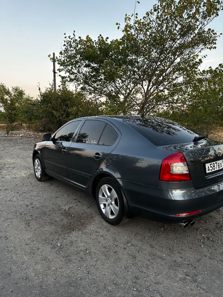 Продам skoda octavia a5 2012 г. В, 1.8 tsi, механика.
Авто в отличном состоянии, мотор после кап. Ремонта проехал около 10 тысяч, ходовая часть новая, ничего не стучит, не гремит, скоростя не выбивает, включаются все скоростя мягко. Салон в отличном состоянии, стоит хорошая андроид магнитола.
В комплекте отдам летнюю резину, родные коврики.
Цена: 950.000
Г. Снежное
+79493260848 - фотография - 15