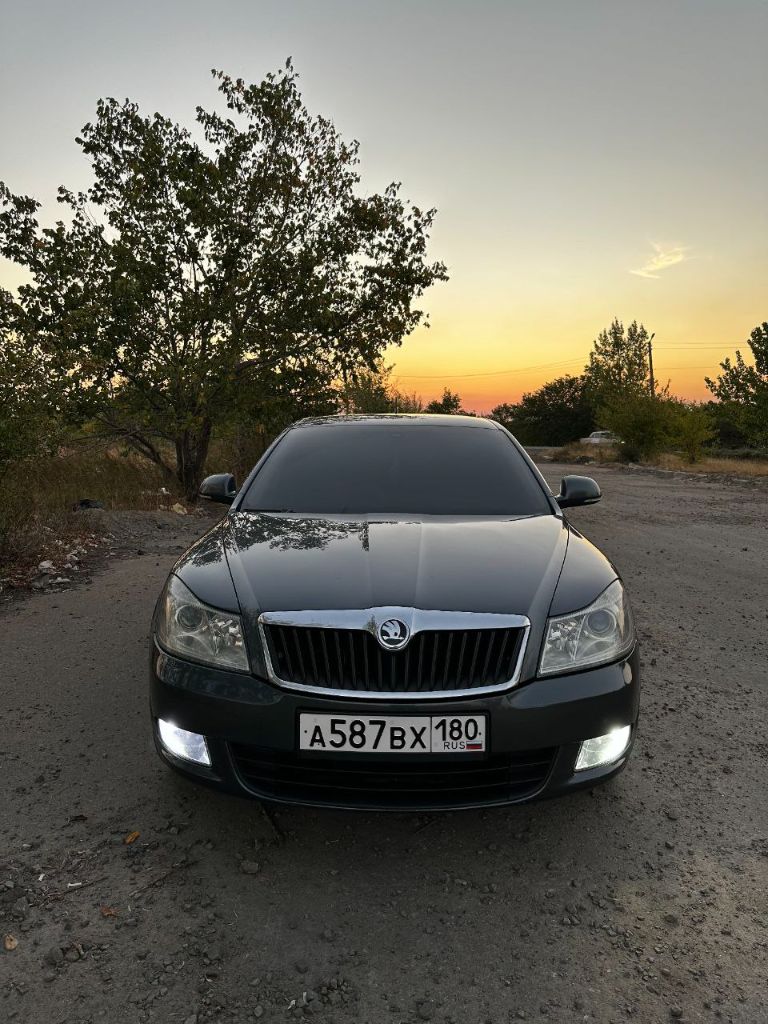 Продам skoda octavia a5 2012 г. В, 1.8 tsi, механика.
Авто в отличном состоянии, мотор после кап. Ремонта проехал около 10 тысяч, ходовая часть новая, ничего не стучит, не гремит, скоростя не выбивает, включаются все скоростя мягко. Салон в отличном состоянии, стоит хорошая андроид магнитола.
В комплекте отдам летнюю резину, родные коврики.
Цена: 950.000
Г. Снежное
+79493260848 - фотография - 1
