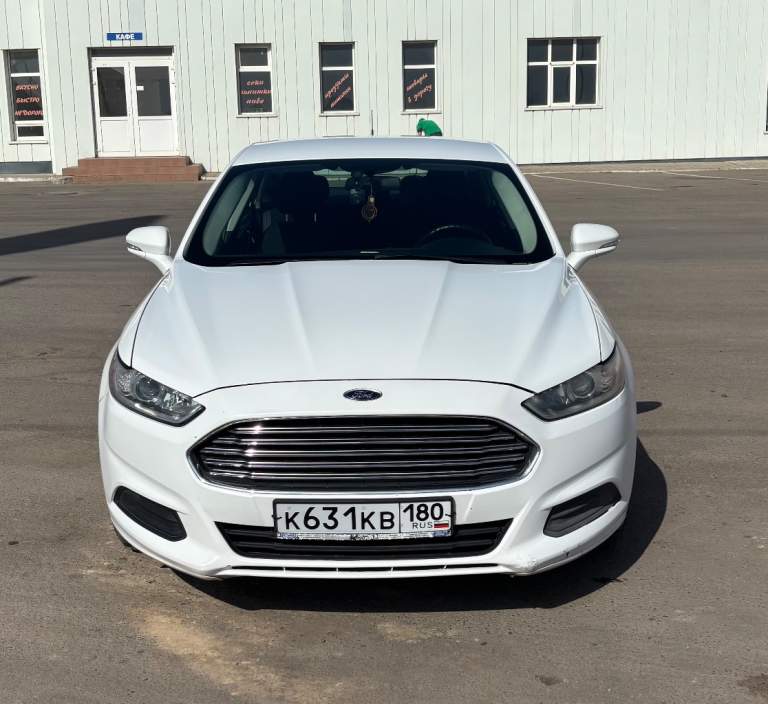 Продам свой автомобиль ford fusion (американец) 2013 года, двигатель атмосферный 2,5 литра, на обычном автомате. Автомобиль пригонял для себя в 2021 году, я один хозяин, авто комфортный и надежный, установлен газ (вписан в стс). Все технические жидкости менялись вовремя, пробег 170к. За 4 года эксплуатации ни разу не подводил. Причина продажи, покупка более нового авто. Vin: 3fa6p0h70er187325. - фотография - 1